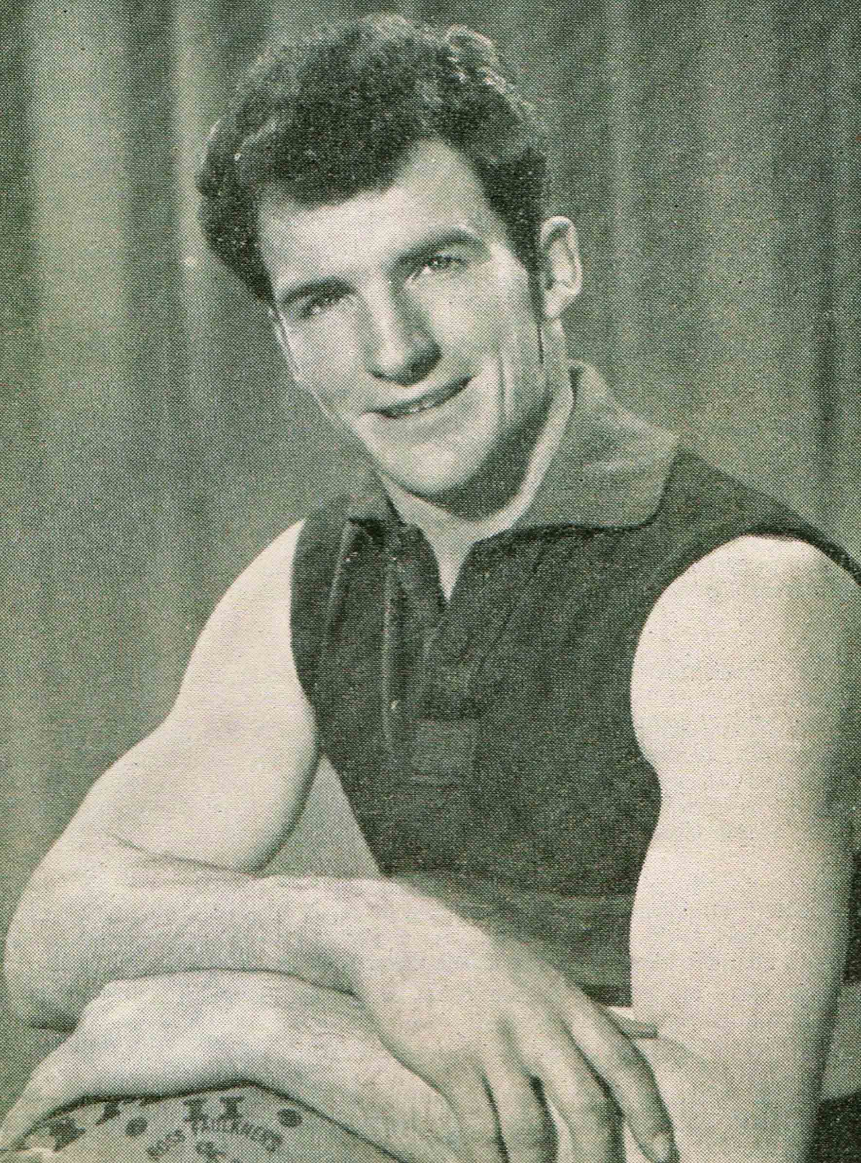 PORTBox-Peter-1955.jpg Peter Box, the only Bulldogs VFL/AFL player to ever win a Premiership, Brownlow Medal and Best and Fairest, has been inducted into the Hall of Fame. (Photo: westernbulldogs.com.au) - Western Bulldogs